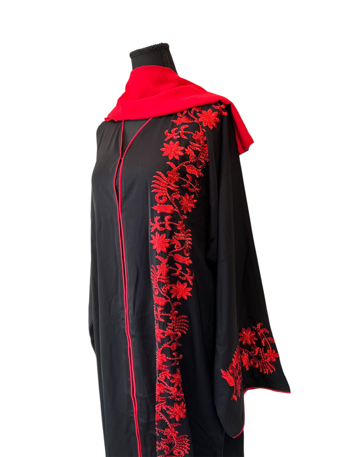 Black Abaya with Red Floral Embroidery – Elegant Modest Wear